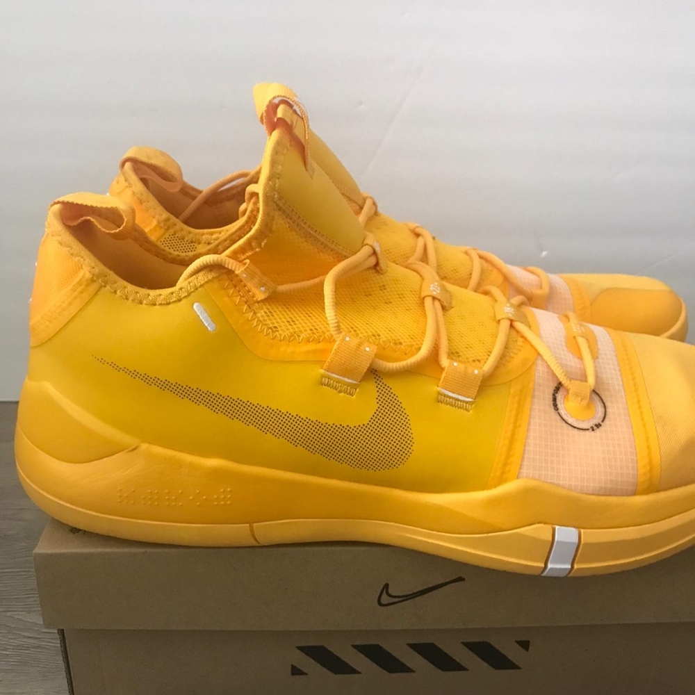 Nike td exodus kobe alpha mens shoes
